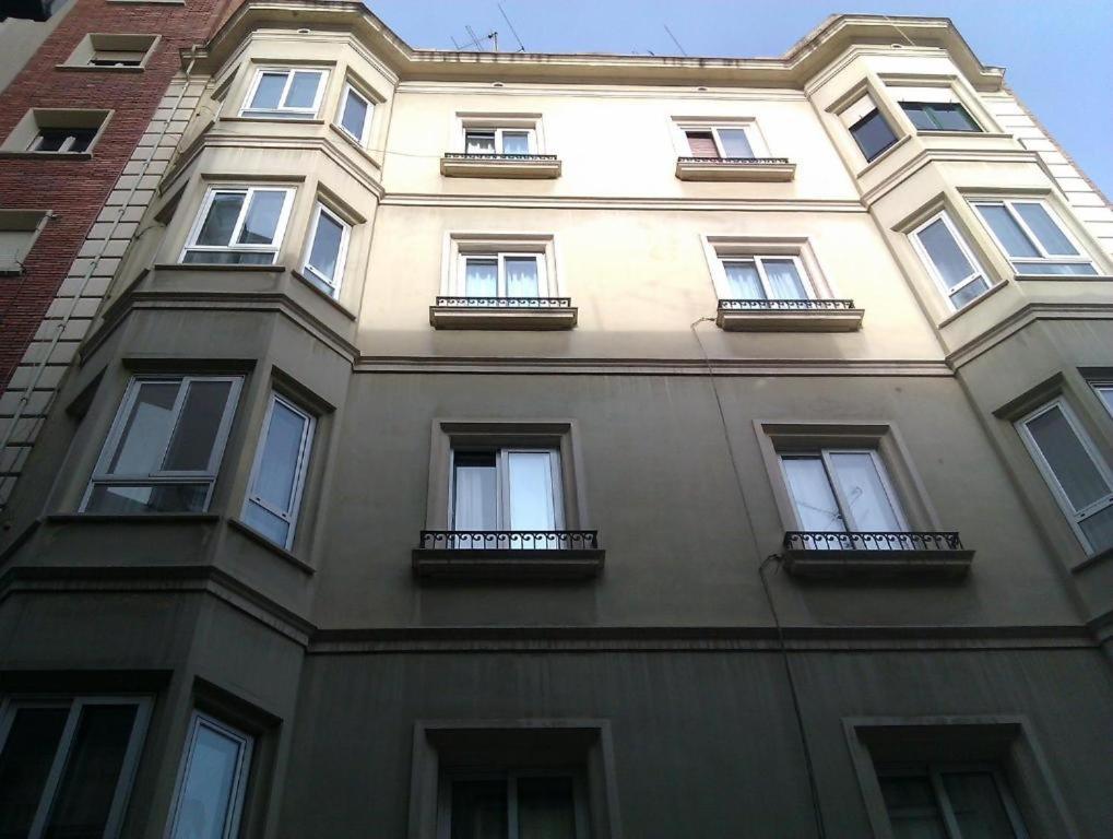 Apartamentos Express By Gaiarooms — Fotos 1